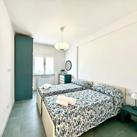 Acquamarina - Pietra Blu Apartment Terracina